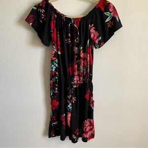 Floral Scoop neck romper Small